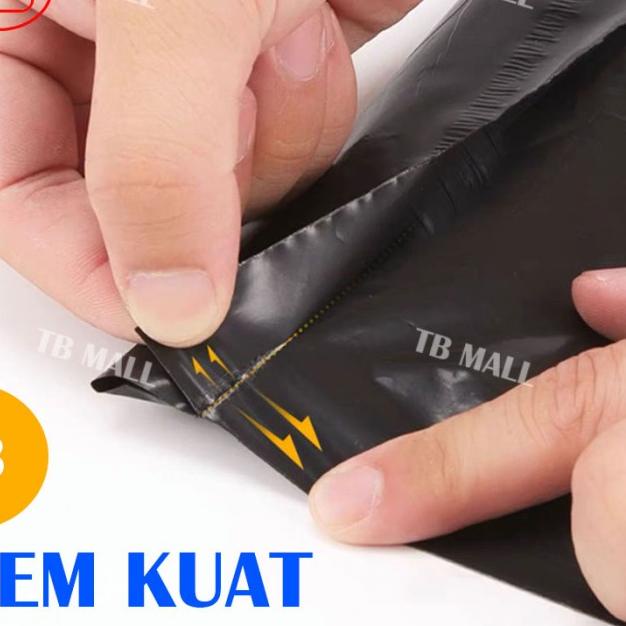 

Plastik Packing Baju Olshop / Polymailer Hitam Glossy LDPE 35X50CM ISI