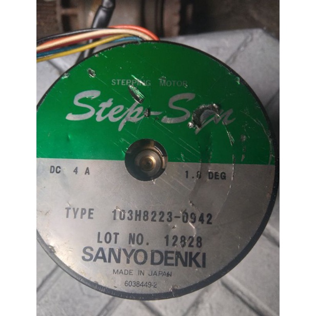 Sanyo Denky Nema 34 103H8223-0942 Stepping Motor