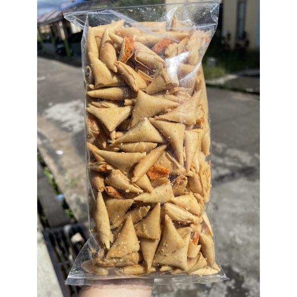 

ANEKA SNACK 500gr