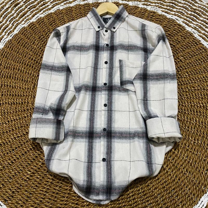 KEMEJA FLANEL WANITA | KEMEJA FLANEL PRIA | KEMEJA FLANEL LENGAN PANJANG | FLANEL WANITA | FLANEL PRIA | KEMEJA FLANEL KOTAK-KOTAK | KEMEJA DISTRO | KEMEJA KOTAK KOTAK TERBARU 2022-WHITE