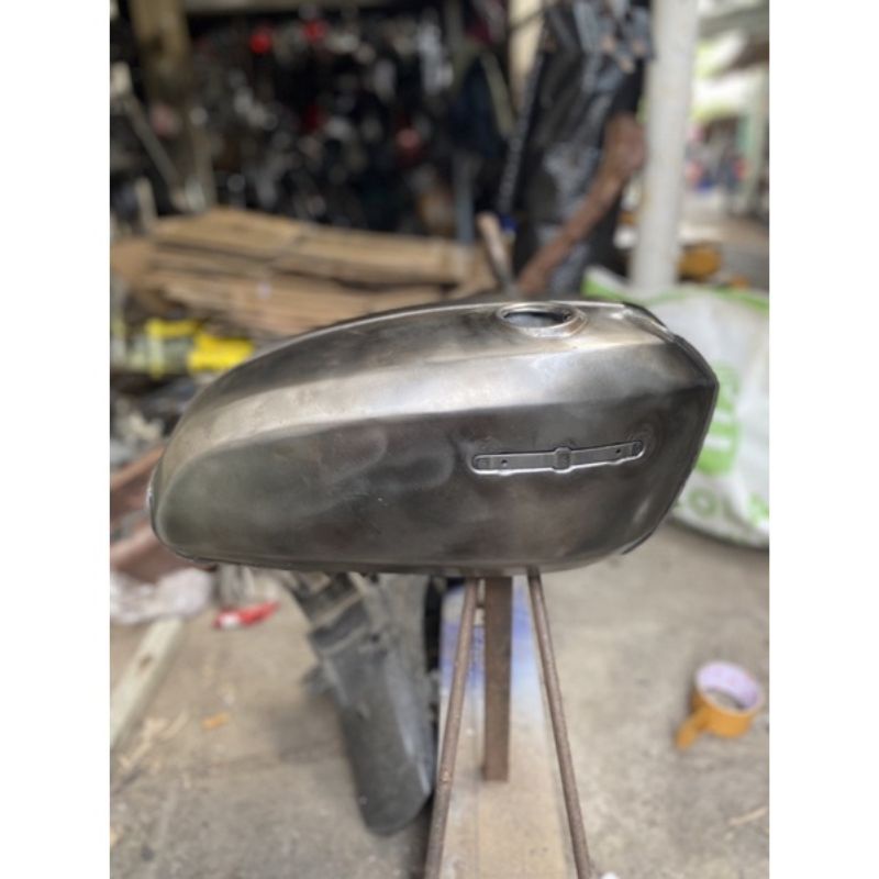 TANGKI HONDA CB125 PRESS SOLO GM TECH TANGKI PRESS SOLO TANGKI CB ORI