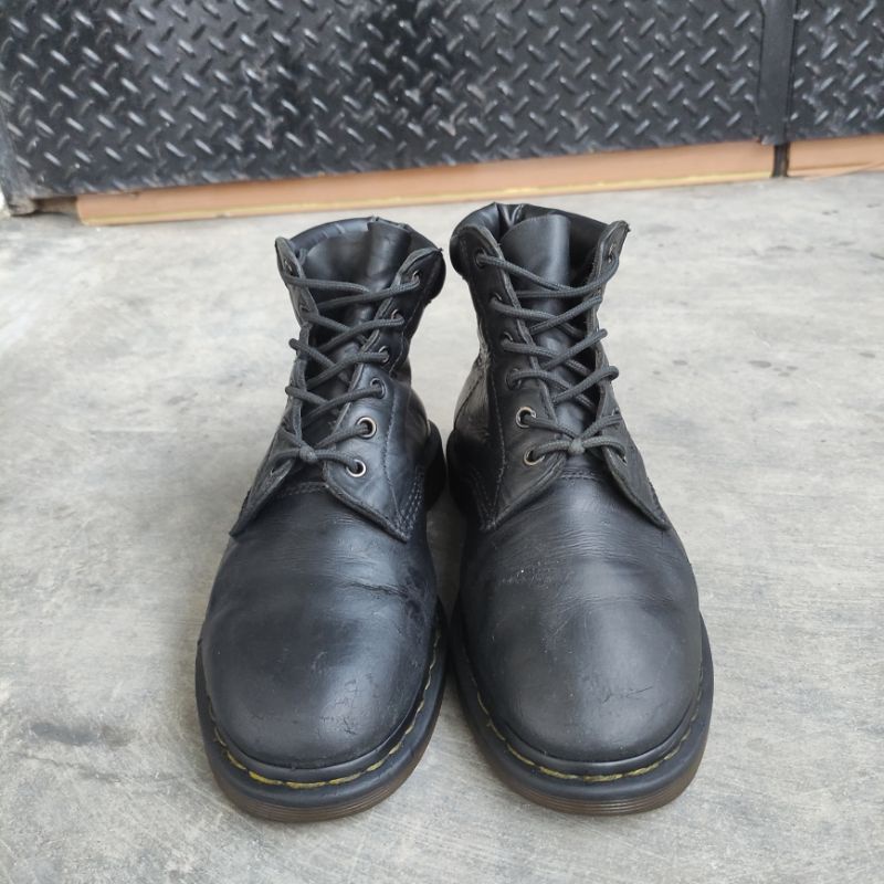 Dr Martens Saxon