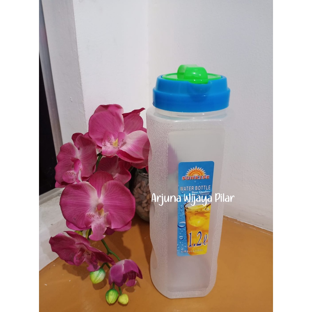 Botol Air Victoria 1,2Lt bening tutup warna warni