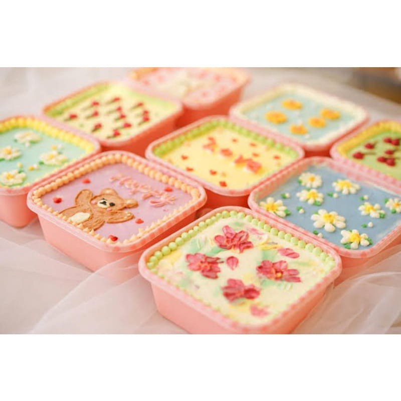 KOREAN DESSERT BOX BENTO PREMIUM / KOTAK BOX BENTO LUNCH BOX ISI 10 PC