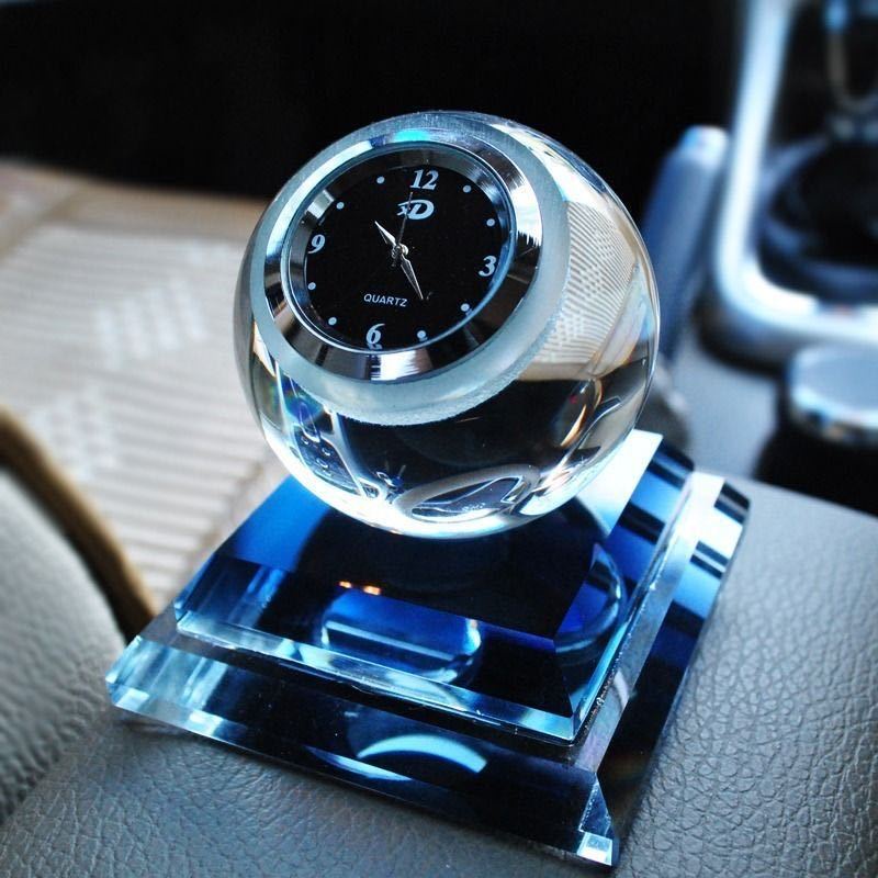 Jam Analog mobil interior dashboard dan parfum Mobil dengan bola cristal/Parfum mobil Pajangan Mobil Interior Mobil Crystal LED Dashboard Pengharum Mobil