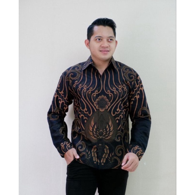 Kemeja batik pria lengan panjang Batik Kanaya full puring