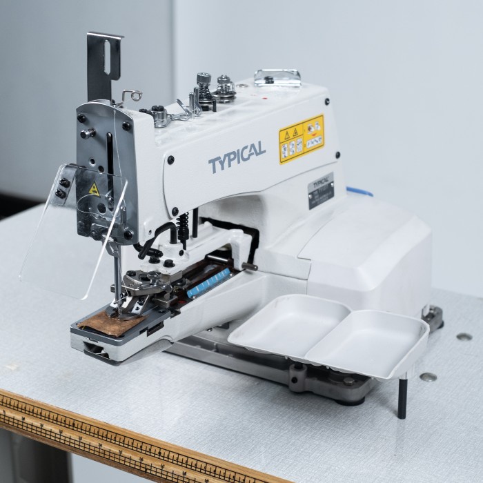 Mesin Jahit Mesin Pasang Kancing Otomatis 2 Model Industrial Typical Ty1377