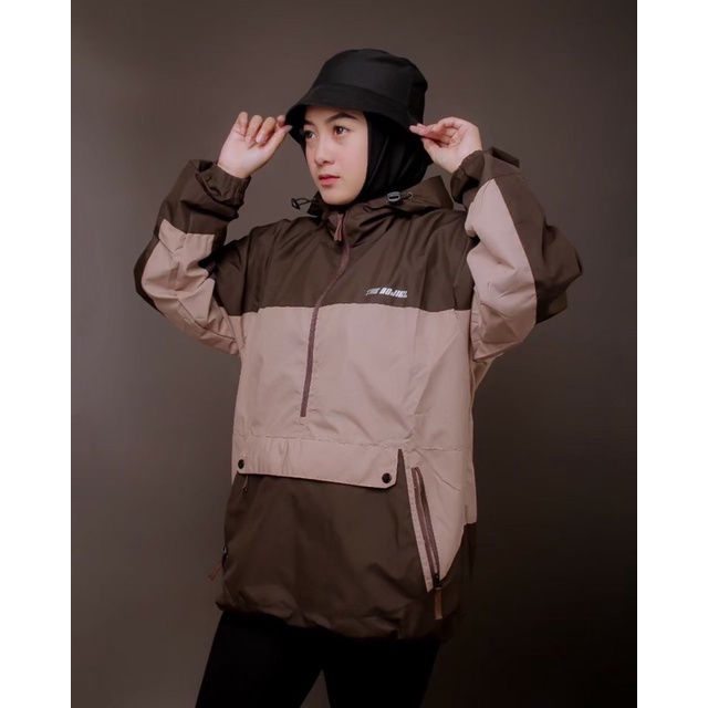 The Bojiel Daily - Coklat Moca Jaket Cougle Jaket Parasut Jaket Pria Jaket Outdoor