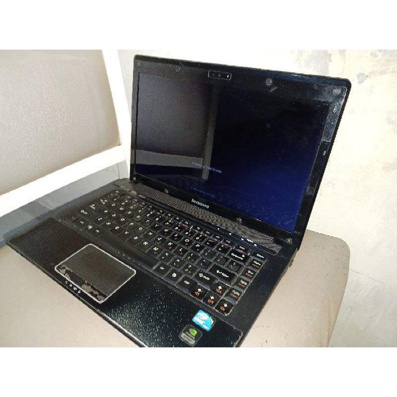 laptop lenovo second/bekas procesor I3 ram 3gb
