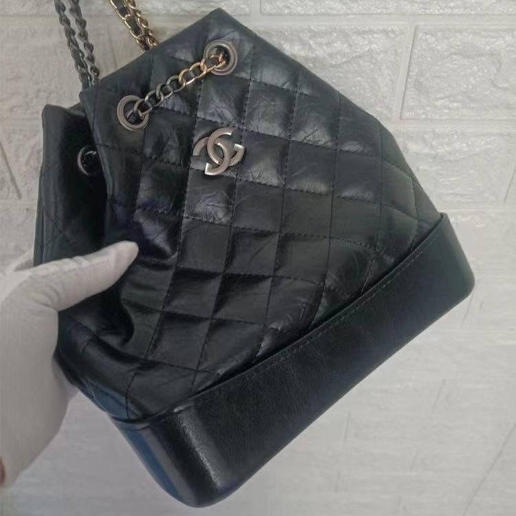 ✐∏Sera Kulit Asli Stray Tas Wanita Kecil Wangi Rantai Tas Bahu Kasual All-Match Single Tas Bahu Retro Diamond Tas Tangan Lucu