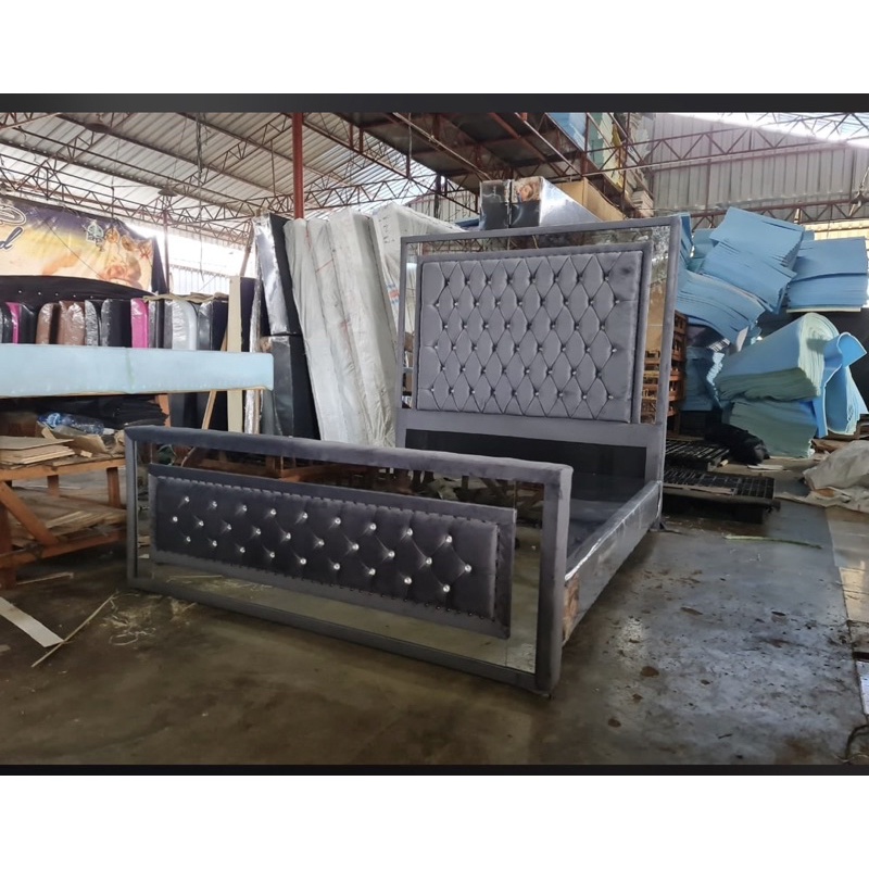 Divan Sandaran Baldu Premium List Kaca Cermin