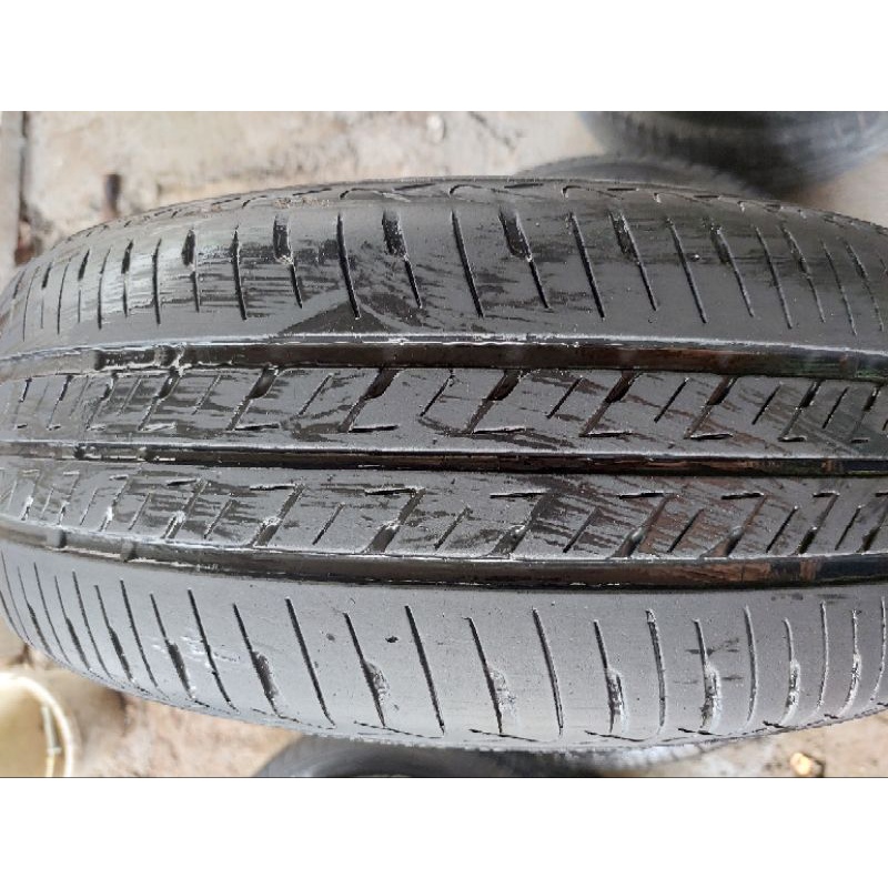 Ban mobil second ukuran 185/60 Ring 15 ban mobil ring 15