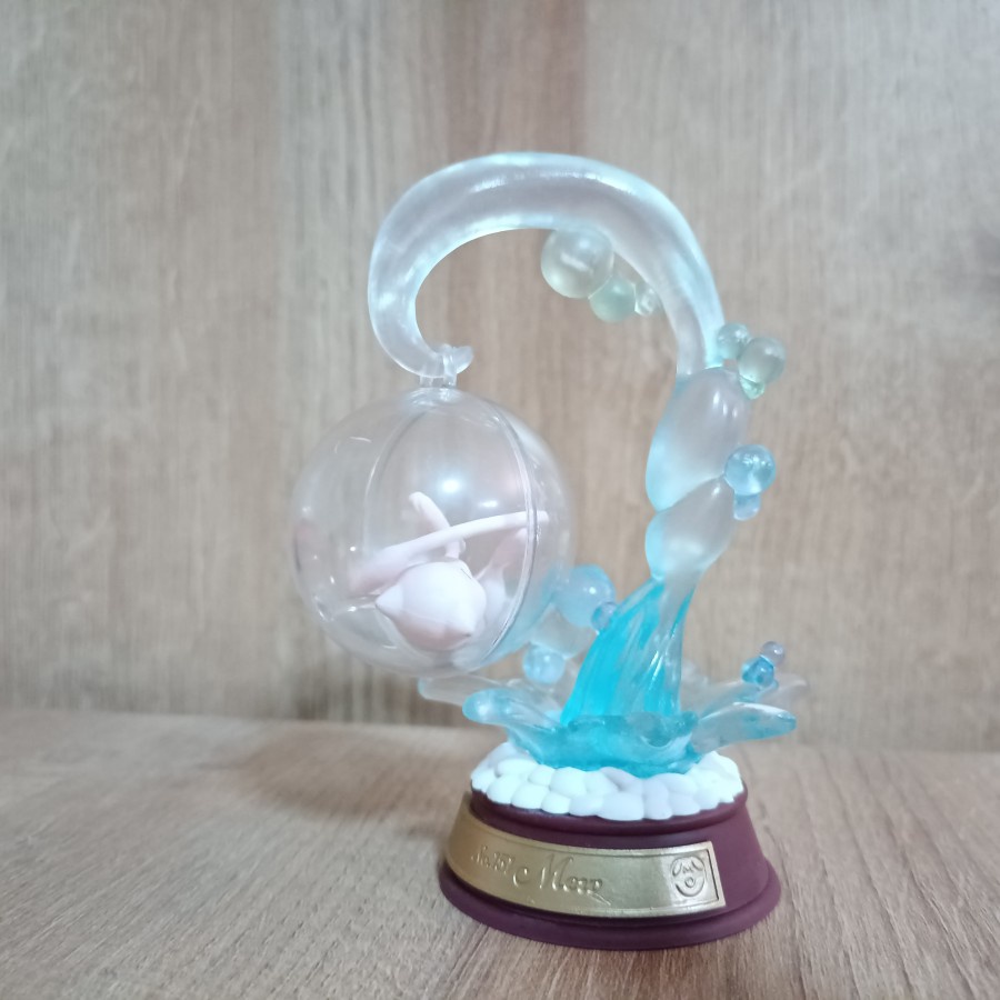 Pokemon Swing Vignette Collection Mew