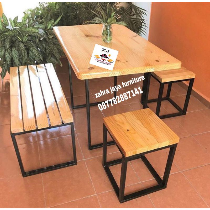 MEJA MAKAN CAFE ,RESTO DLL BAHAN KAKI BESI  DAN KAYU JATI BELANDA
