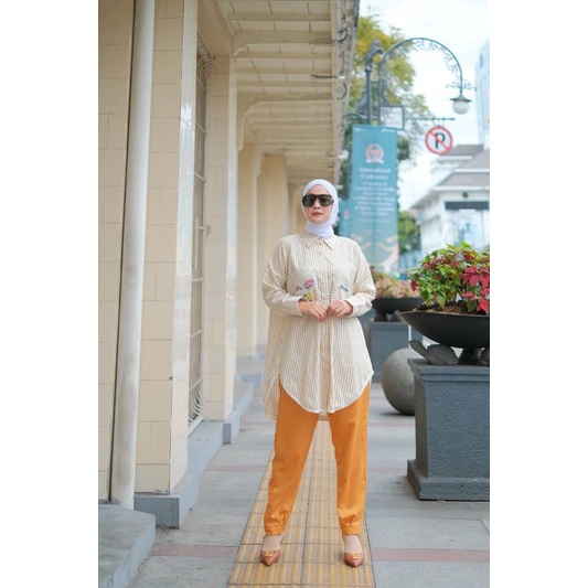 (NEW) ONE SET ATALIA SET BY MEERA