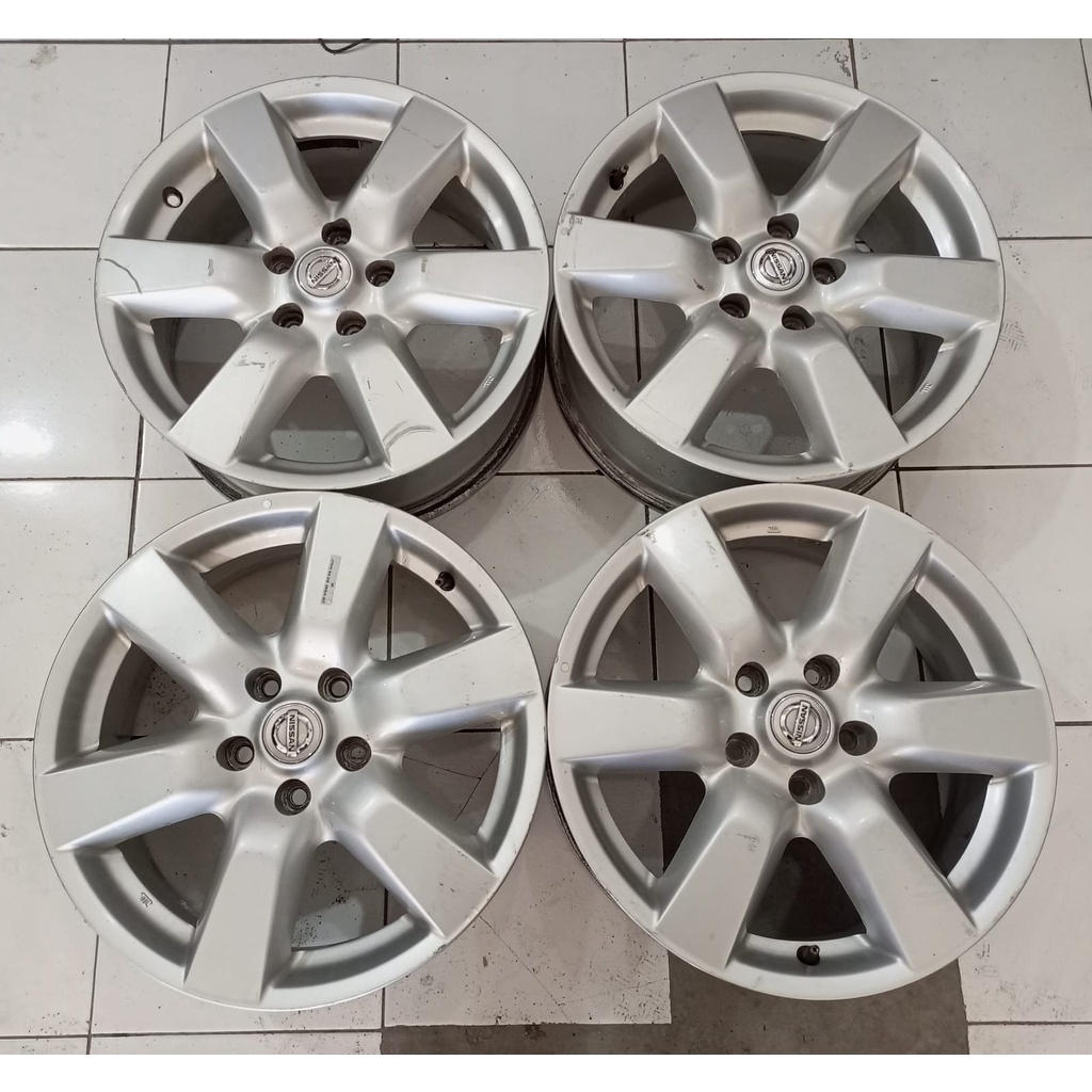 VELG MOBIL SECOND STANDAR X-TRAIL RING 17 PCD 5X114,3