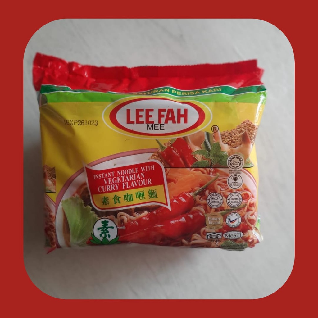 

Mie Vegetarian Kari Lee Fah
