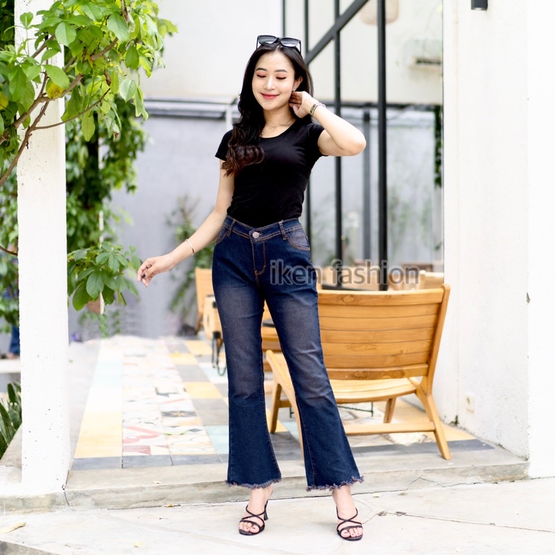 CELANA JEANS RAWIS CUTBRAY WANITA