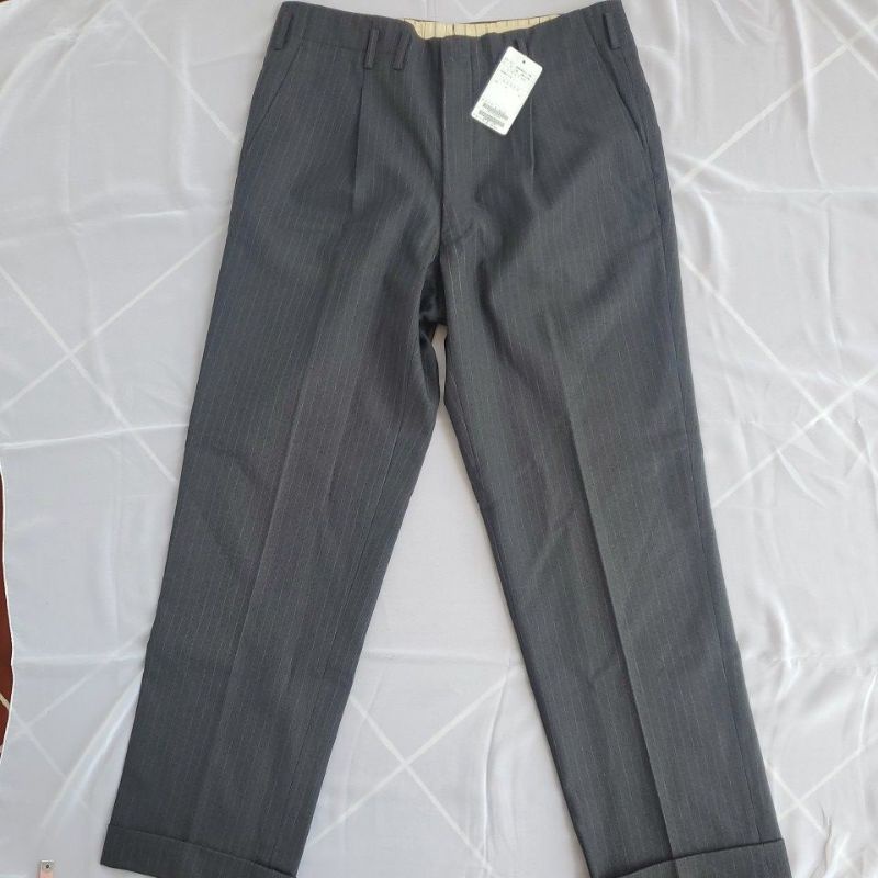 CELANA PANJANG PRIA FORMAL HITAM GARIS PUTIH LP 82 PC 100