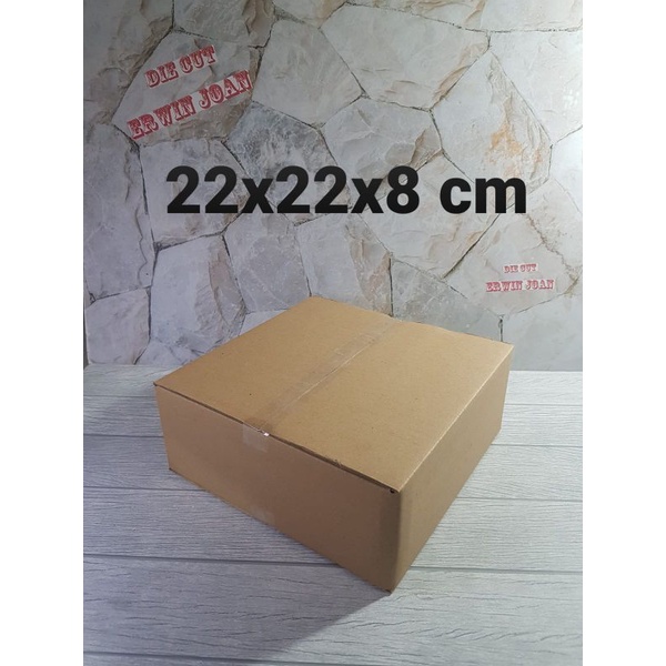 

Kardus / Box / uk 22x22x8 cm / Kotak Karton packing polos Baru ST