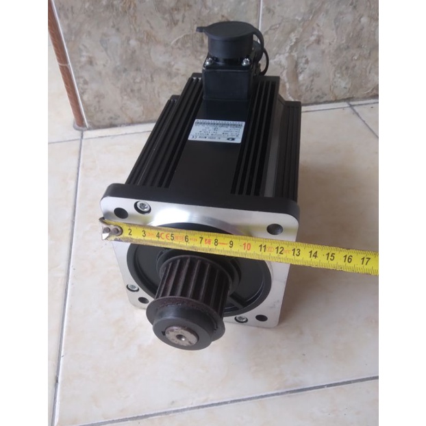Ac Motor Servo Model 130SFM M15015 2.3Kw