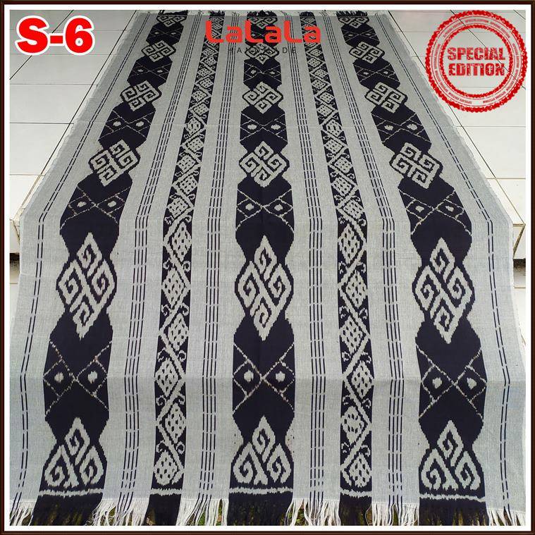 Kain Tenun Ikat Blanket Etnik Asli Motif Sumba NTT Asmat Lombok Papua Kalimantan Toraja Bali Jepara