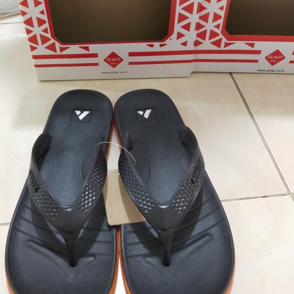 Sendal Jepit teplek Pria Sandal Santuy Rubber Airmax Original - Putih, 41