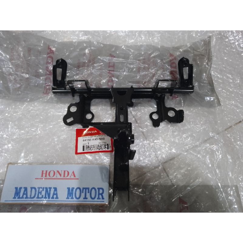 Tanduk rusa atau dudukan cover depan Stay Comp FR Upper Cowl  CBR 150R K45N ORI AHM 64150K45NA0