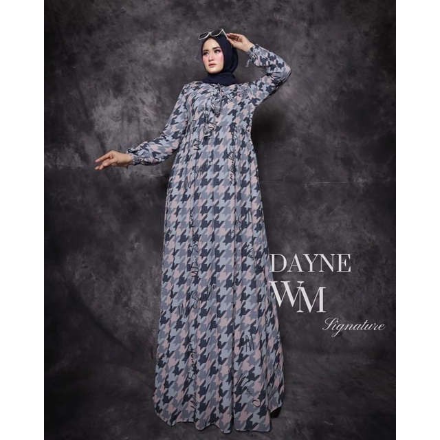 Gamis Daine by Wm signature