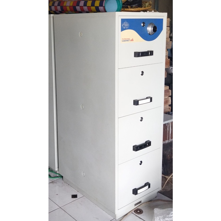 Fireproof Filing cabinet tahan api Brankas RPF Solingen