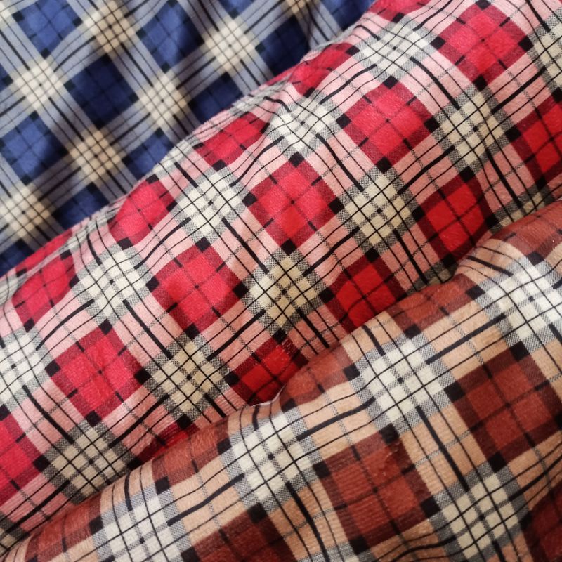 KAIN MOTIF KOTAK-KOTAK / LEBAR 150CM