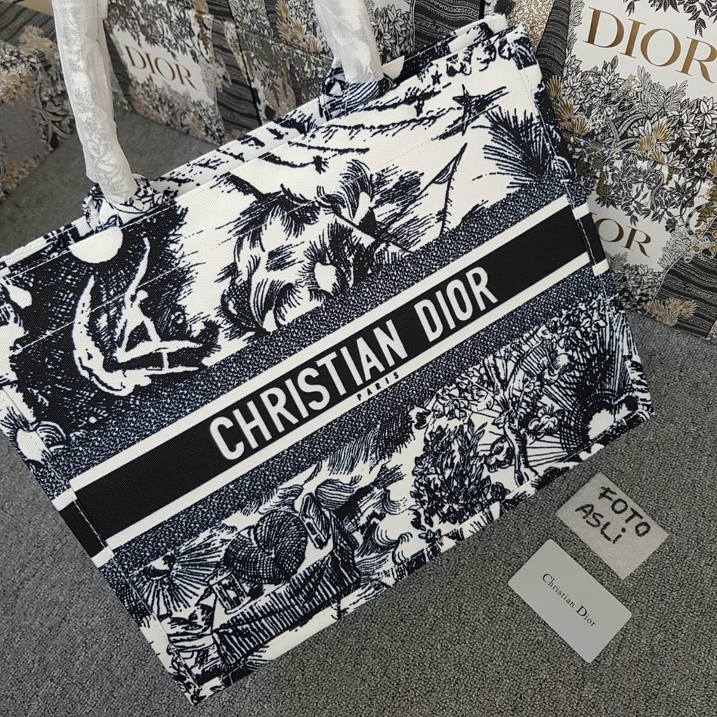DR Tote Book Large ♡Free Sarung+BubbleWrap♡