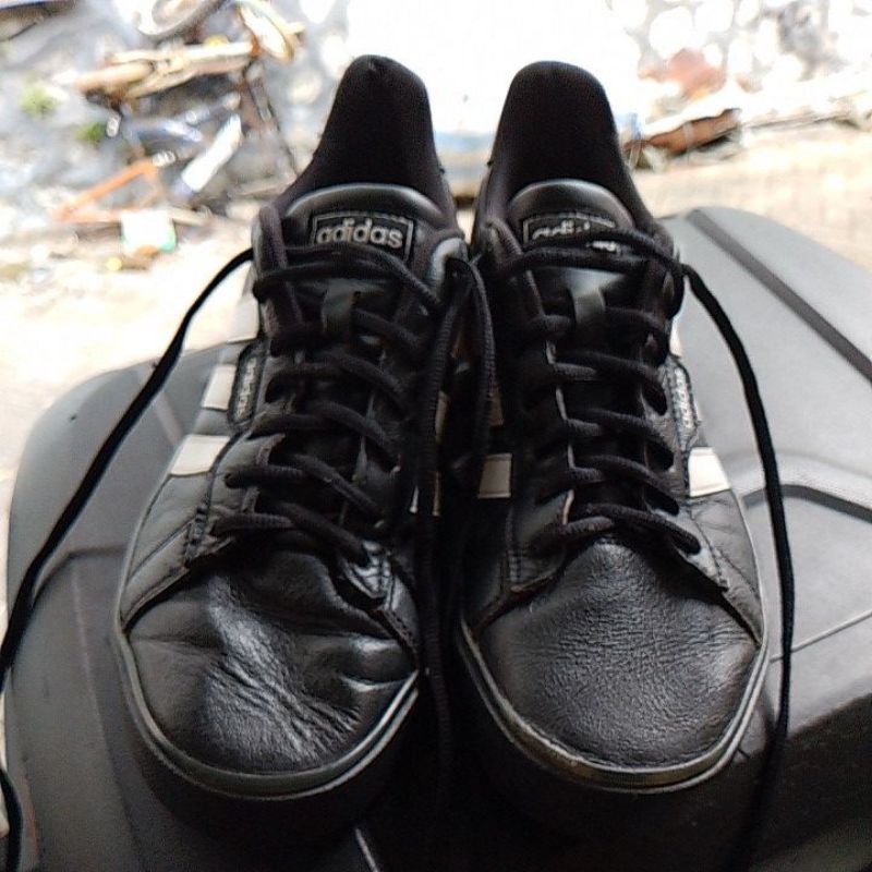 Adidas daily pesanan