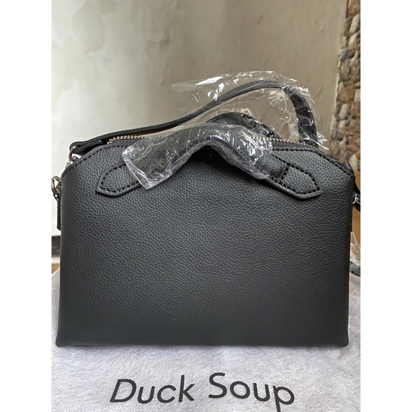 Tas Camille from dhairya.id