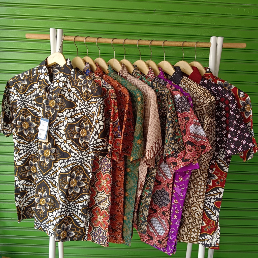Hem Batik Arjuna Weda Pendek Motif