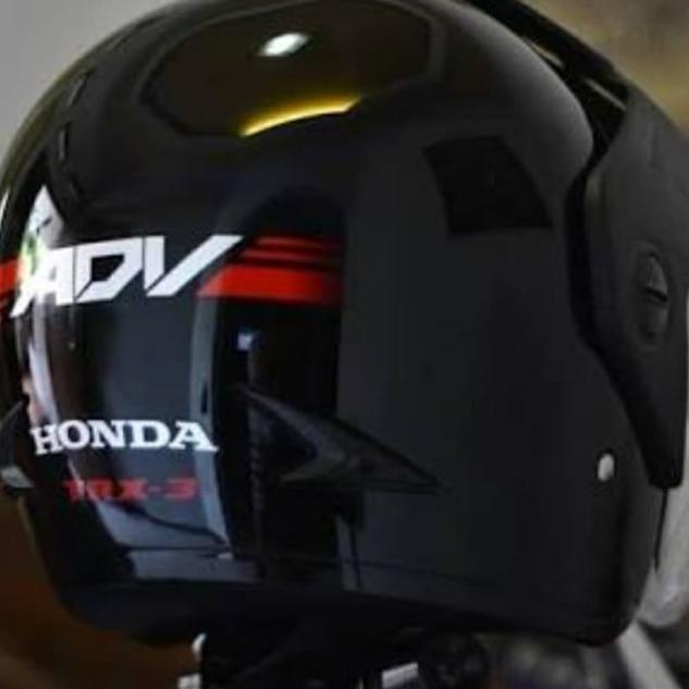 helm honda ADV