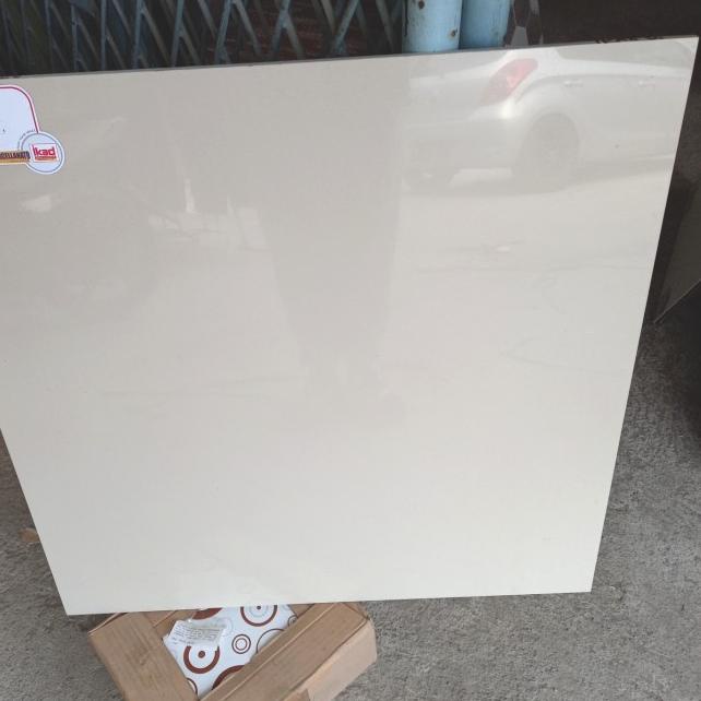 GRANIT LANTAI 60X60 GLOSSY CREAM POLOS-SEPIA BEIGE- IKAD KW 1