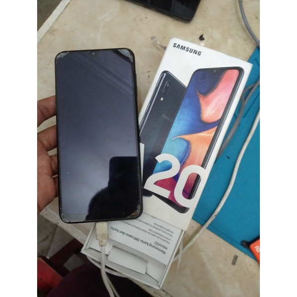 samsung a20 shopee