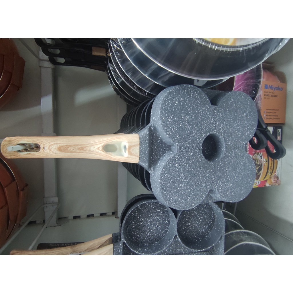 QUARTZ Egg Frypan Non Stick -  Panci Pancake 4 Lubang - Frying pan 4 Hole