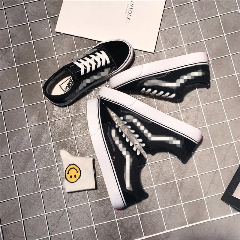 ☛TK☚ Sneakers Pria Black and White Sepatu OldSkool Sekolah Olahraga Santai Sport COD Murah SP005