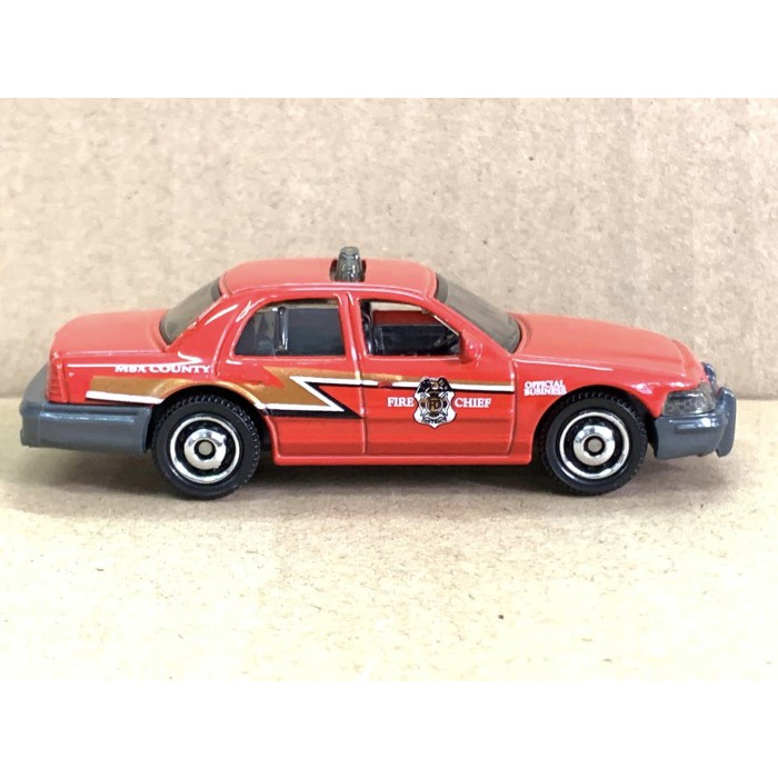 Matchbox 2006 Ford Crown Victoria Fire Rescue Loose Pack