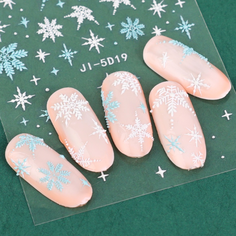 Stiker Kuku Motif Kartun Beruang Snowflakes 5D Bahan Akrilik Untuk Dekorasi Nail Art