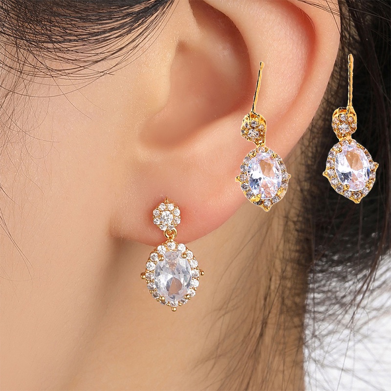 Anting Bentuk Oval Aksen Berlian Imitasi Untuk Wanita