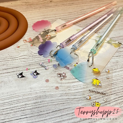 

Pulpen Gel Karakter Sanrio Motif Akrilik Bisa Tempel Stiker Lucu Cod