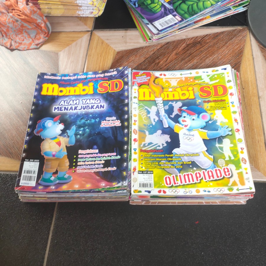 Majalah Mombi SD Bekas