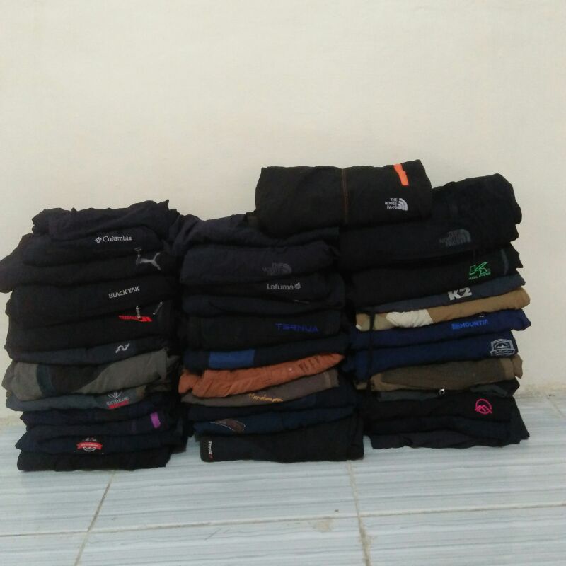 borongan celana outdoor motif branded