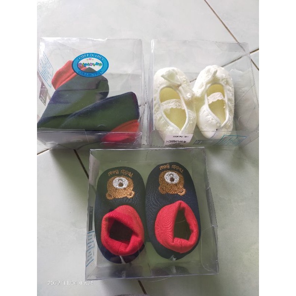 sepatu bayi pipiniko