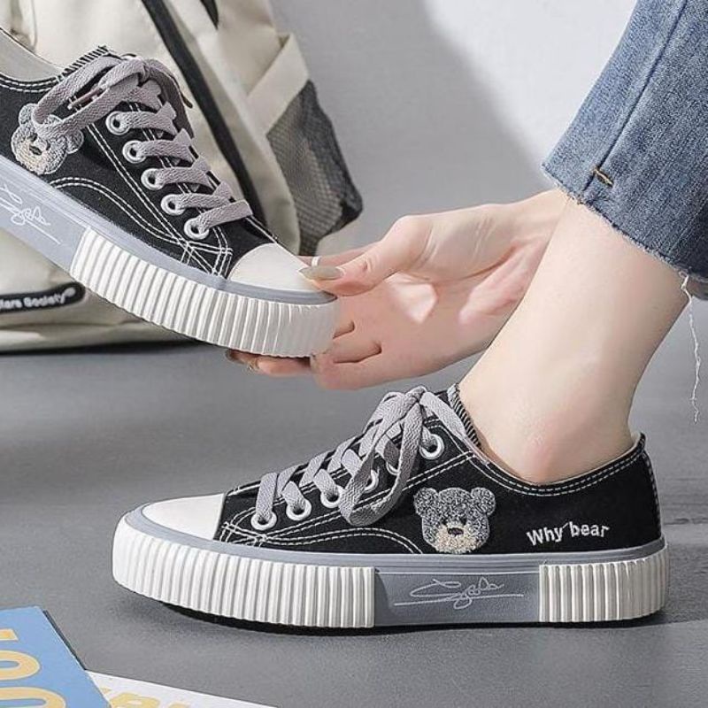 sepatu sneakers wanita kanvas ala korea sepatu import fashion sneaker cewek sport kekinian