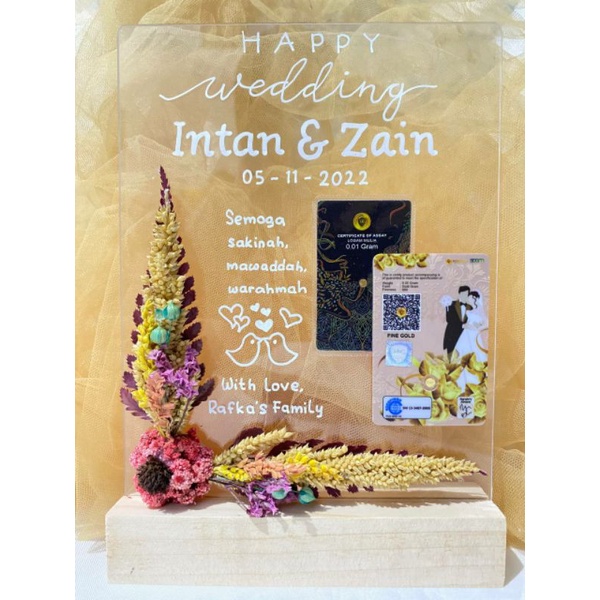 

Hampers MiniGold Glass Art Lamp & Flowers / kado Nikahan / Kado Lahiran