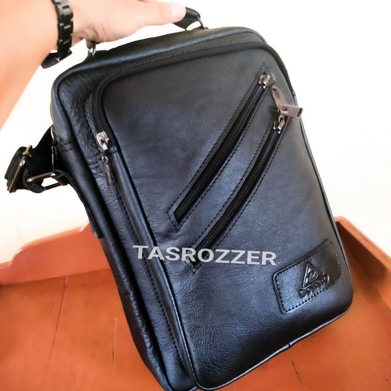 Tas selempang kulit asli 100% new model bagus